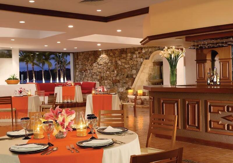 Dreams Huatulco Resort & Spa