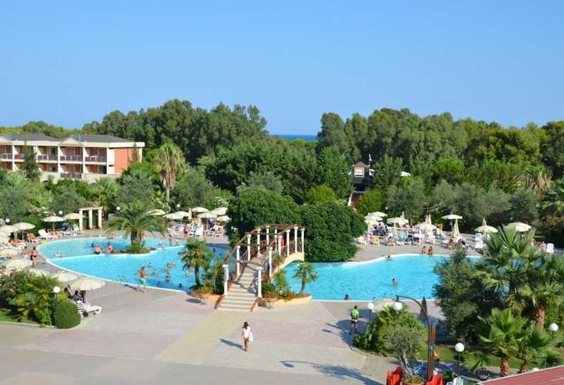 בית מלון כפרי Akiris