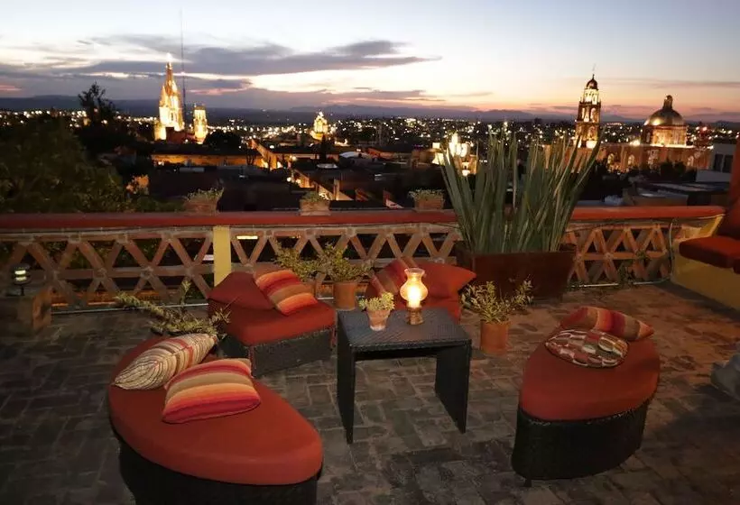 בית מלון כפרי Casa Mia Suites