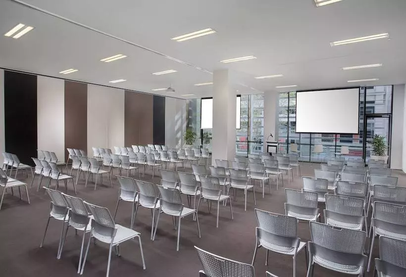 Hotel Citadines On Bourke Melbourne