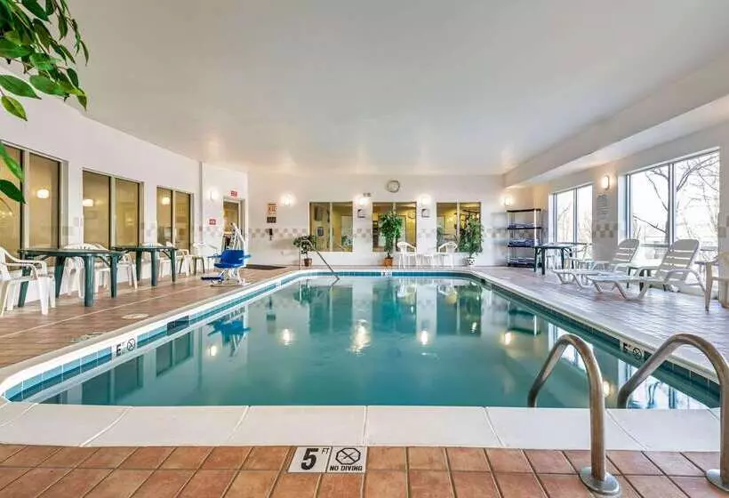 Szálloda Comfort Suites Cincinnati Airport