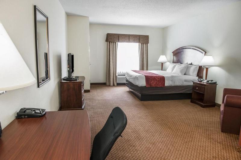 فندق Comfort Suites Cincinnati Airport