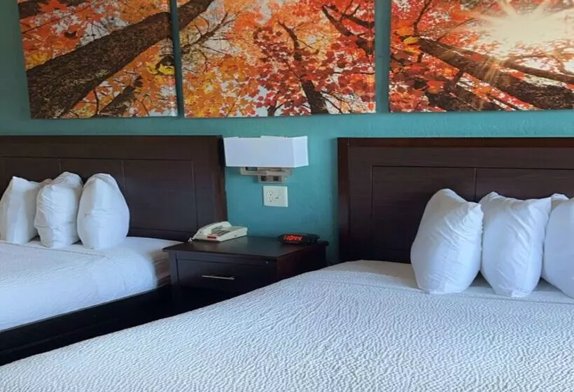 هتل Days Inn & Suites By Wyndham Springfield On I44