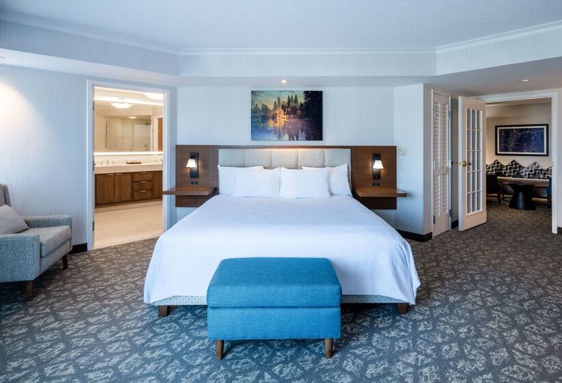 فندق Embassy Suites By Hilton Portland Airport