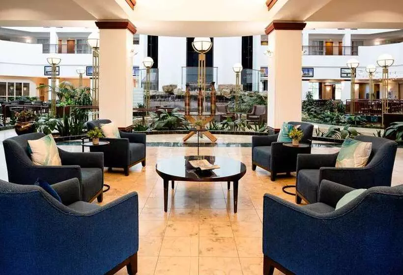 هتل Embassy Suites By Hilton Portland Airport