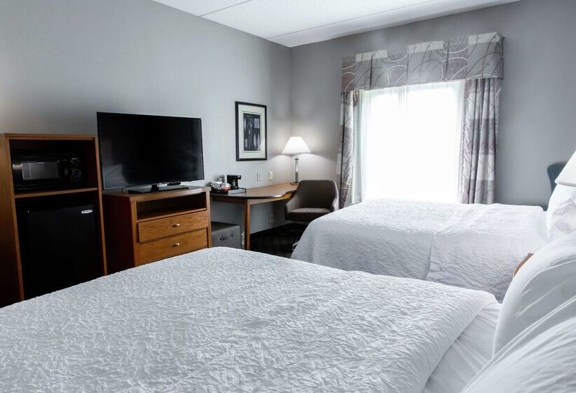 فندق Hampton Inn & Suites Chesapeake Square Mall