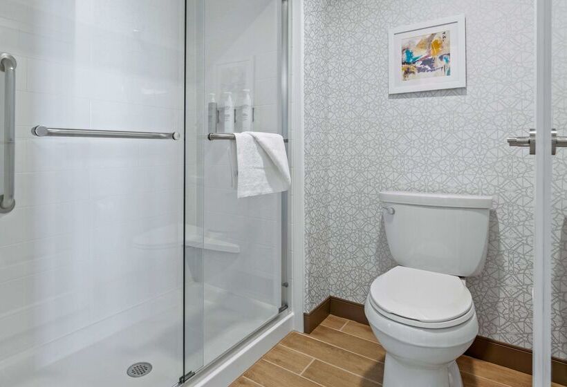 בית מלון כפרי Hampton Inn & Suites Greeley