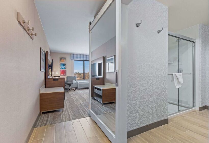 בית מלון כפרי Hampton Inn & Suites Greeley