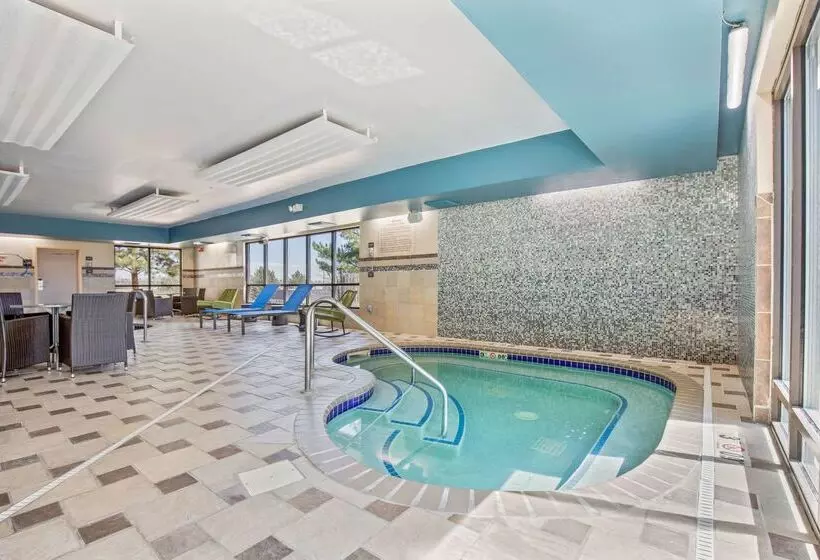 酒店 Hampton Inn & Suites Greeley