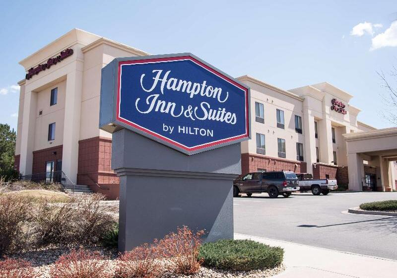 בית מלון כפרי Hampton Inn & Suites Greeley