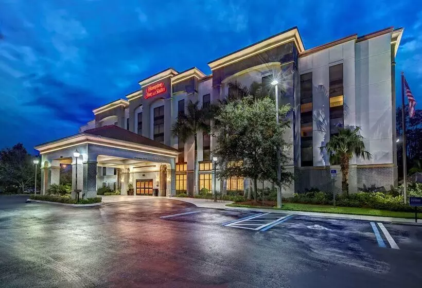 فندق Hampton Inn & Suites Fort Myersestero/fgcu