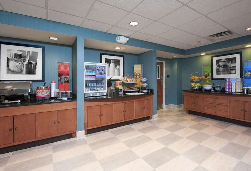 فندق Hampton Inn & Suites Molinequad City Int L Aprt