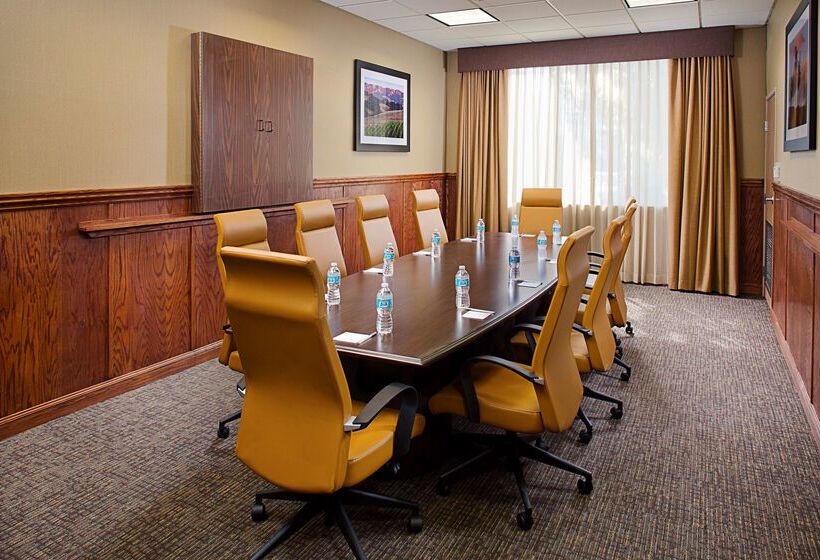 فندق Hampton Inn & Suites Palmdale