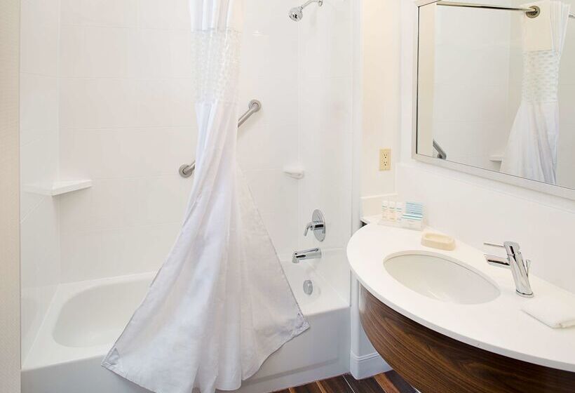 فندق Hampton Inn & Suites Palmdale