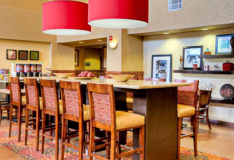 فندق Hampton Inn & Suites Palmdale