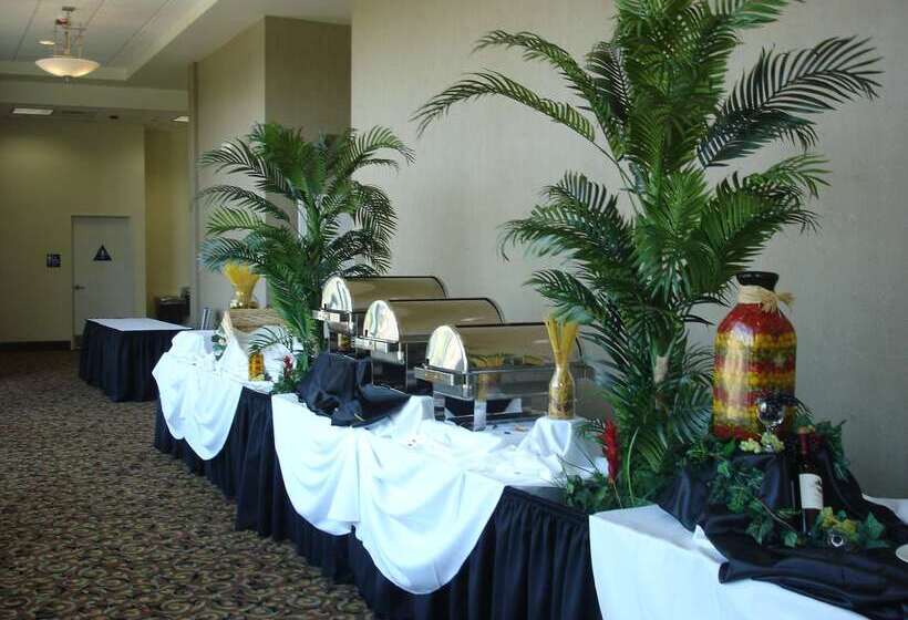 酒店 Hilton Garden Inn Victorville