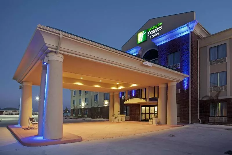 Holiday Inn Express Hotel & Suites Waller, An Ihg