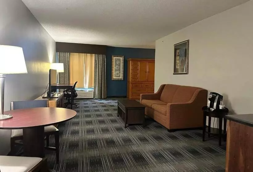 酒店 Holiday Inn Express And Suites Meriden, An Ihg