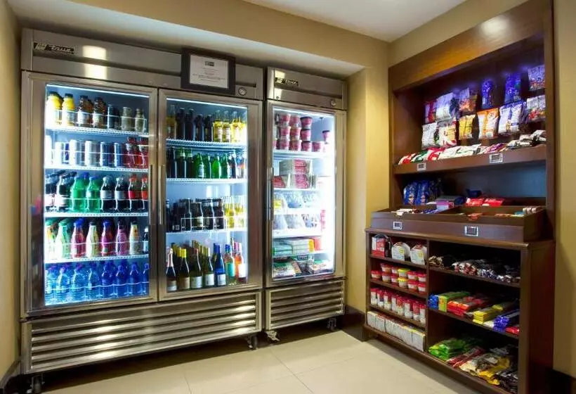 هتل Holiday Inn Express Jacksonville Beach, An Ihg