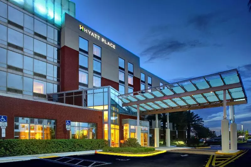 Отель Hyatt Place Fort Lauderdale Airport/cruise Port