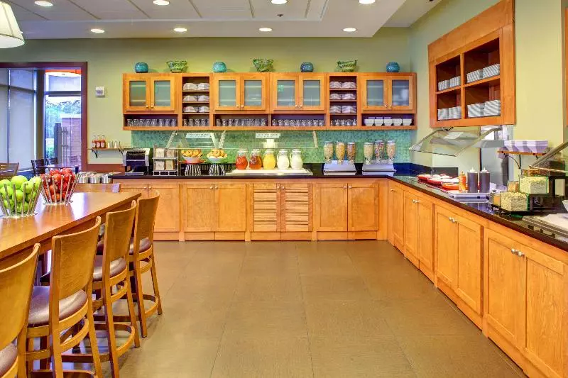 Отель Hyatt Place Fort Lauderdale Airport/cruise Port