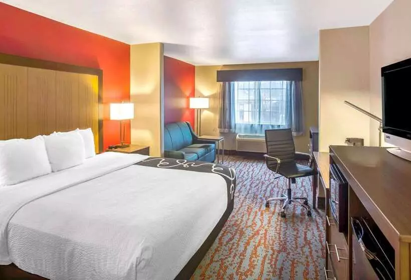 هتل La Quinta By Wyndham Fort Smith