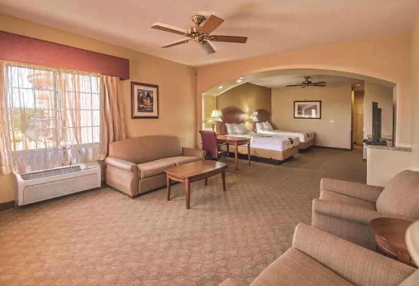 Hotel La Quinta By Wyndham Marble Falls