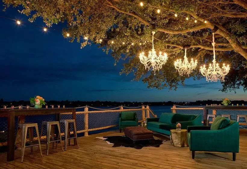 酒店 Margaritaville Lake Resort, Lake Conroe