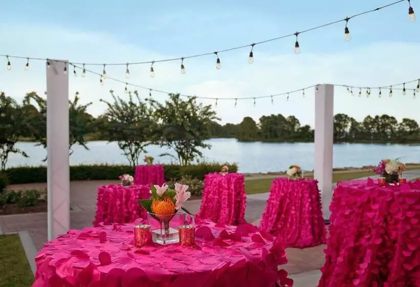 酒店 Margaritaville Lake Resort, Lake Conroe