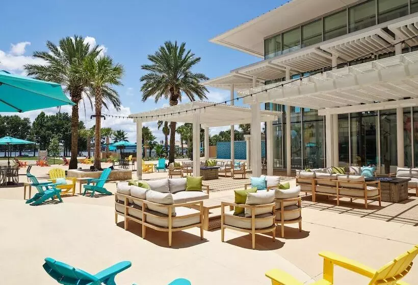 酒店 Margaritaville Lake Resort, Lake Conroe