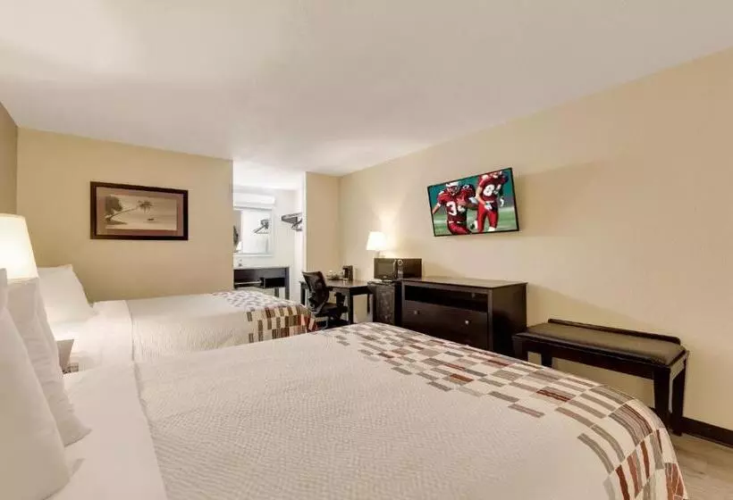 هتل Red Roof Inn Gulfport  Biloxi Airport