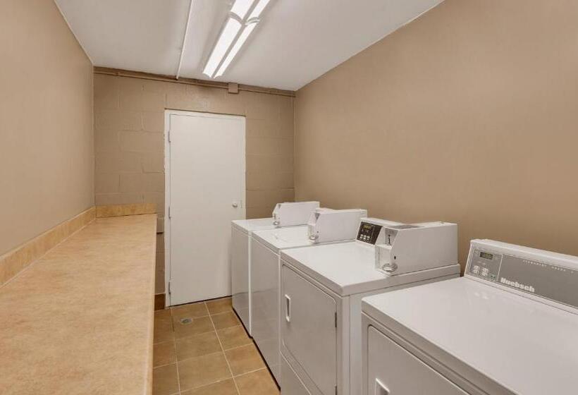 فندق Red Roof Inn Gulfport Biloxi Airport