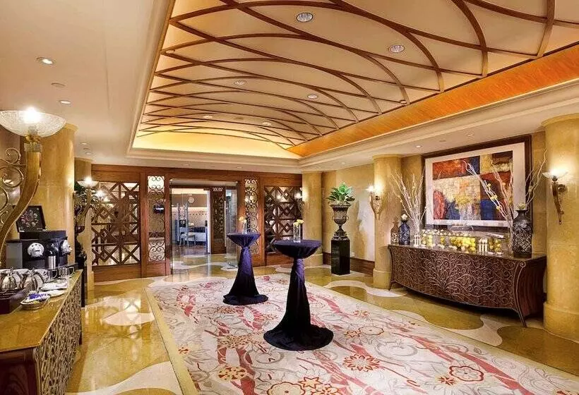 هتل Sofitel Macau At Ponte 16