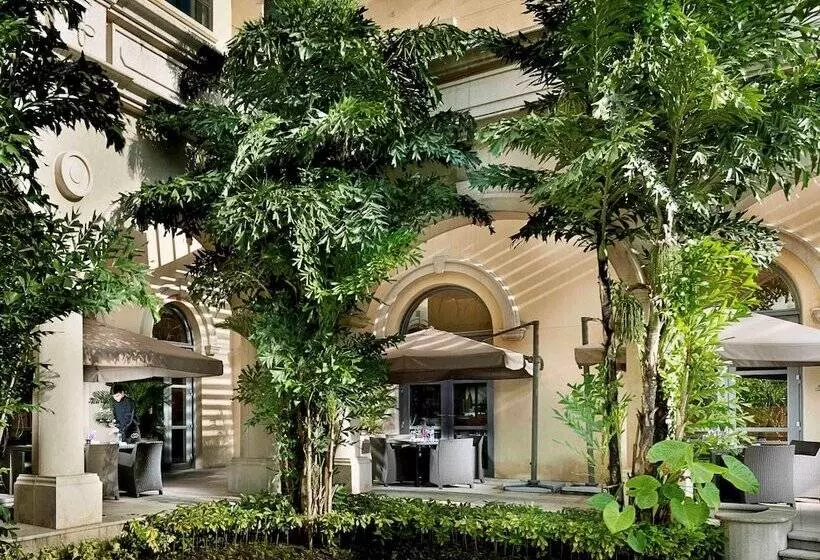 هتل Sofitel Macau At Ponte 16