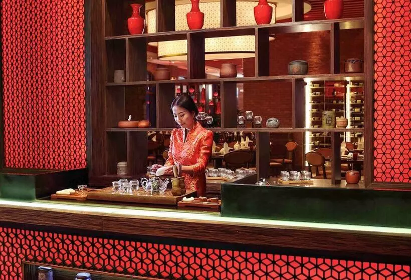 هتل Sofitel Macau At Ponte 16