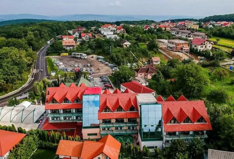 Отель Sunny Hill