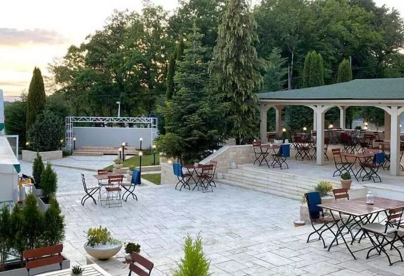 Отель Sunny Hill