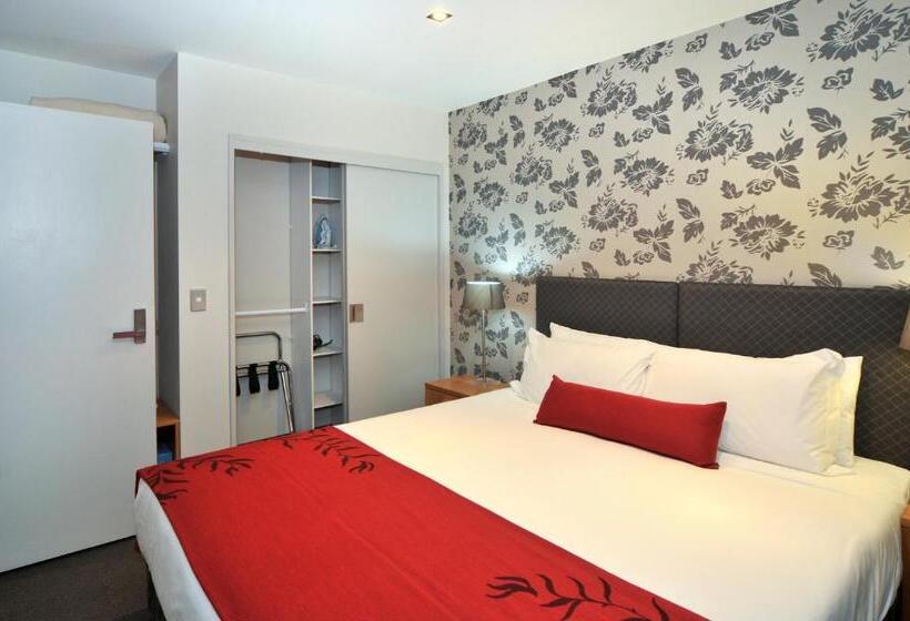 酒店 Wai Ora Lakeside Spa Resort