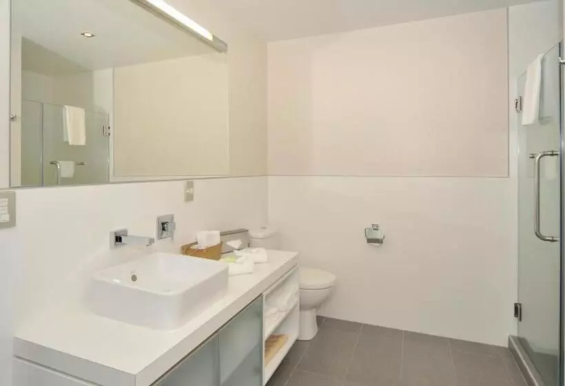 酒店 Wai Ora Lakeside Spa Resort