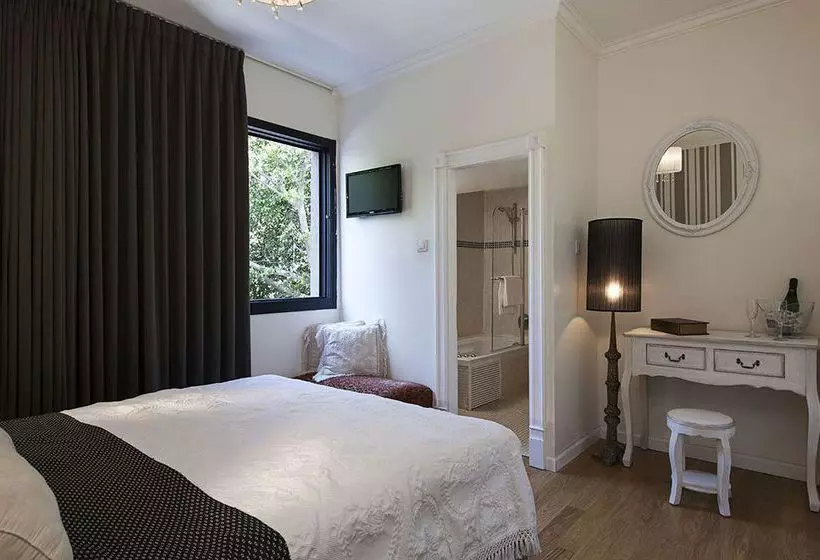 Ophir Hotel