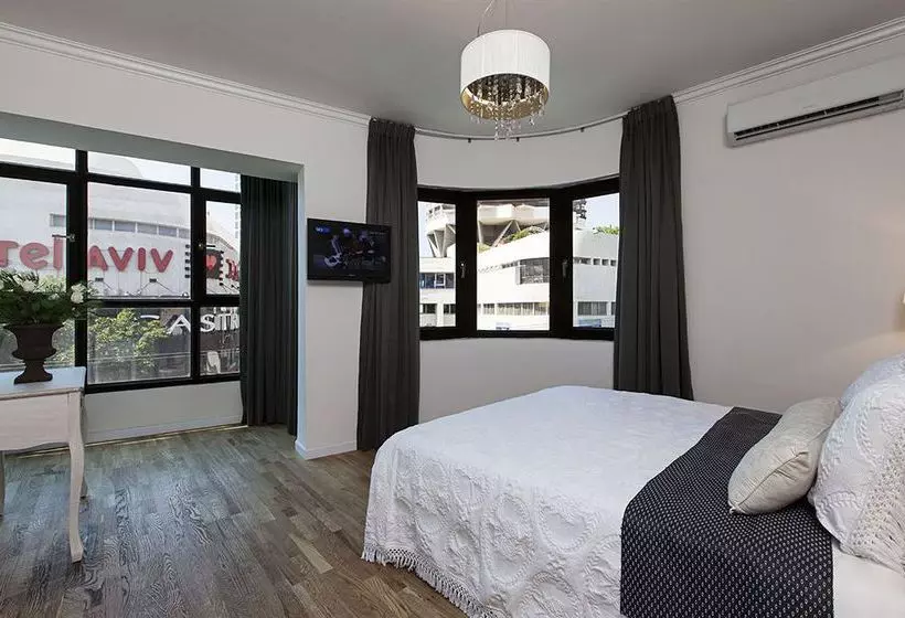 Ophir Hotel