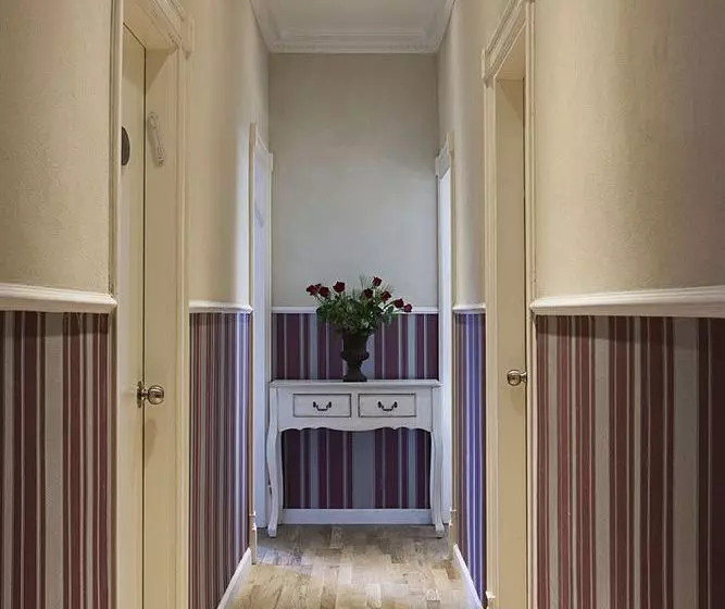 Ophir Hotel