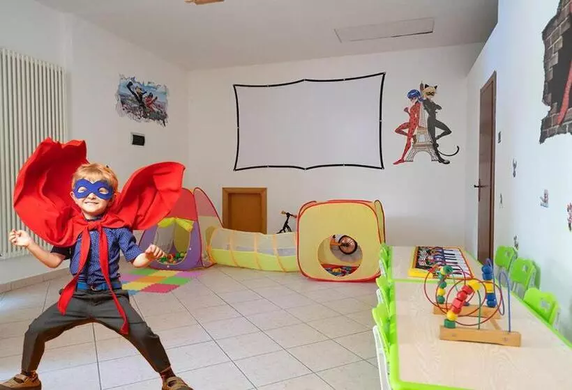 Vmbabyhotel & Residence Parador