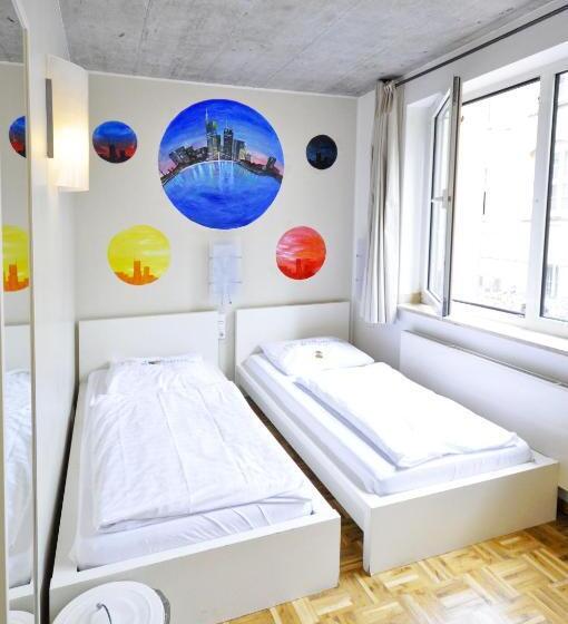 Five Elements Hostel Frankfurt