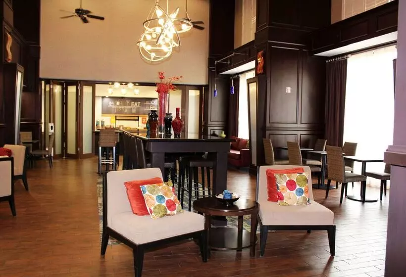 Hampton Inn & Suites Mount Pleasant