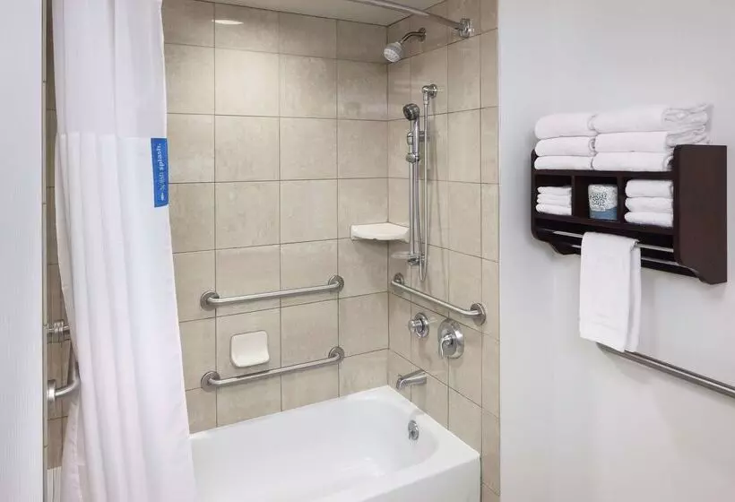 Hampton Inn & Suites Oklahoma City Bricktown