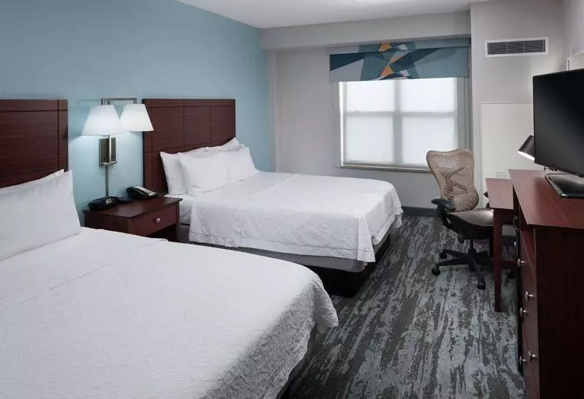 Hampton Inn & Suites Oklahoma City Bricktown