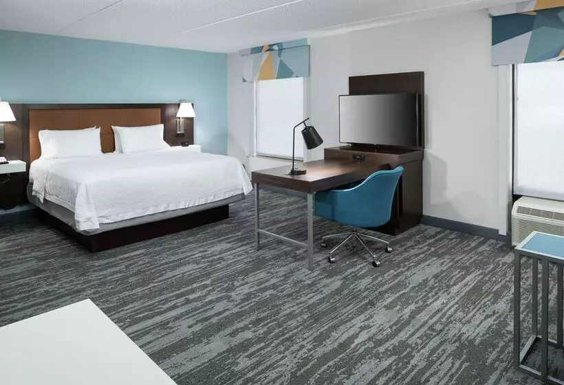 Hampton Inn & Suites Panama City Beach Pier Park Area