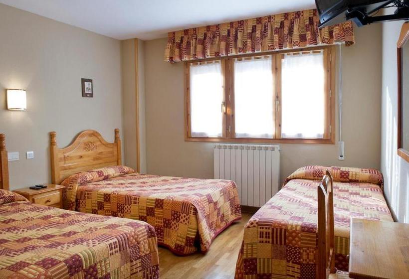 Hostal Valle De Tena