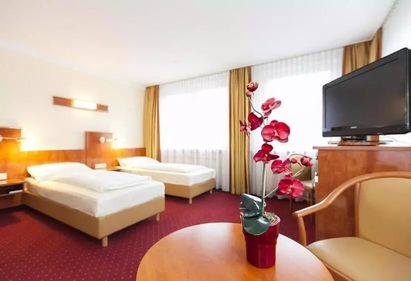 Отель Am Berliner Platz